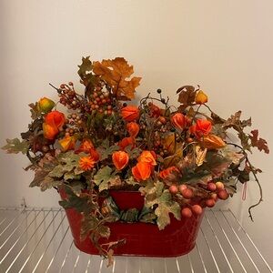 Fall leaves floral arrangement